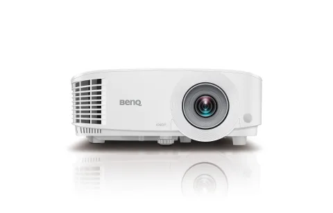BenQ MH733 multimediālais projektors Standarta fokusa projektors